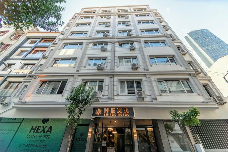 Гостиница Hexa Suites Hotel в Шишли