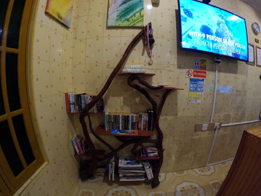 Фото Adroit Beach Inn