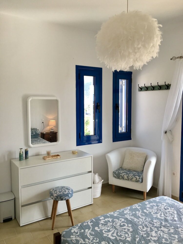 Фото Aphrodite and Apollo Apartments