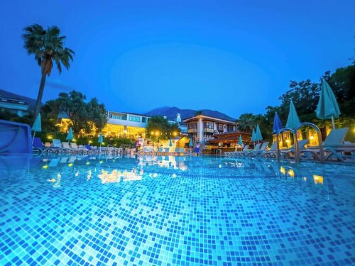 Гостиница Zehra Resort Hotel в Фетхие