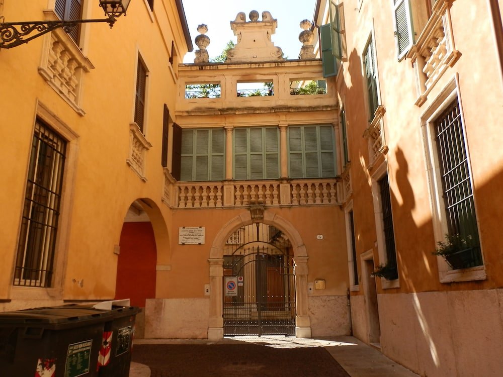 Фото Verona Journeys