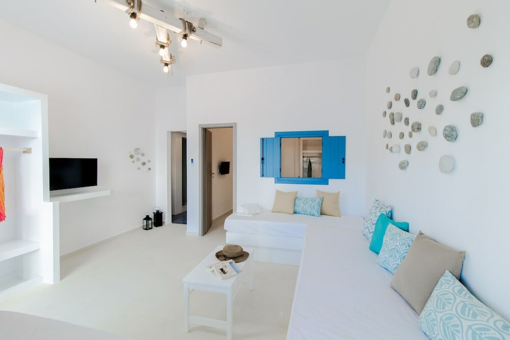 Фото Colosseo Studios & Apartments