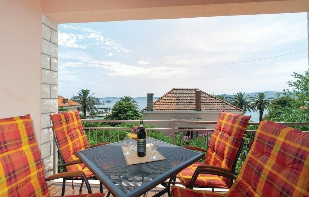 Фото Zdravko - Comfortable & Close to the sea - A1