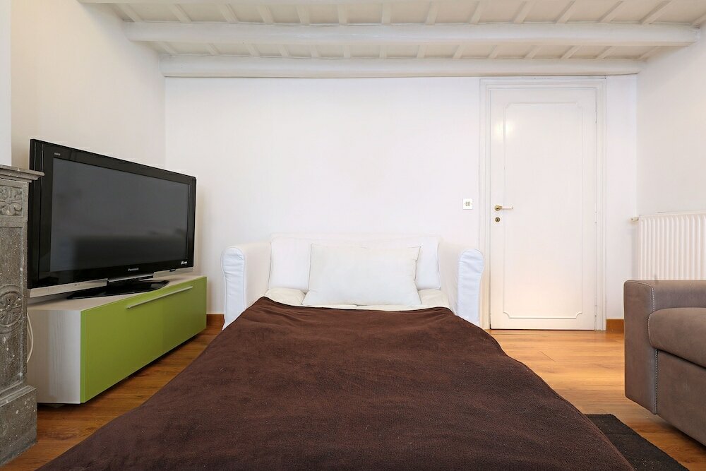 Фото Monserrato Apartment