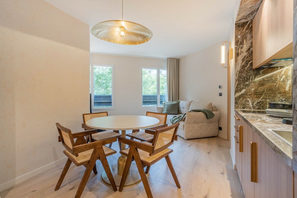 Фото Yuna Porte Maillot