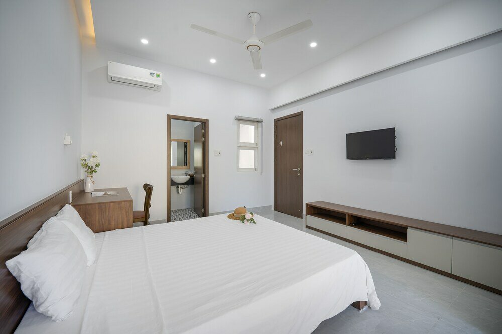 Фото T P Deluxe House