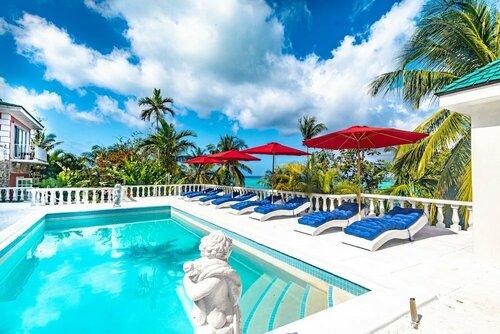 Гостиница Panoramic Cottage at Love Beach - Pool в Нассау