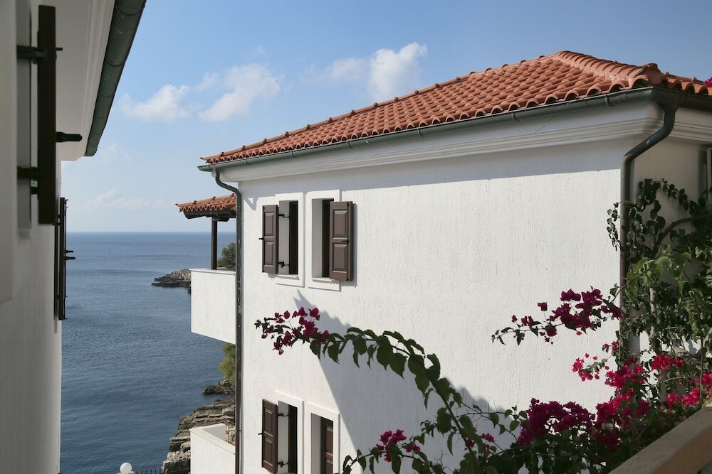 Фото Yalis Hotel