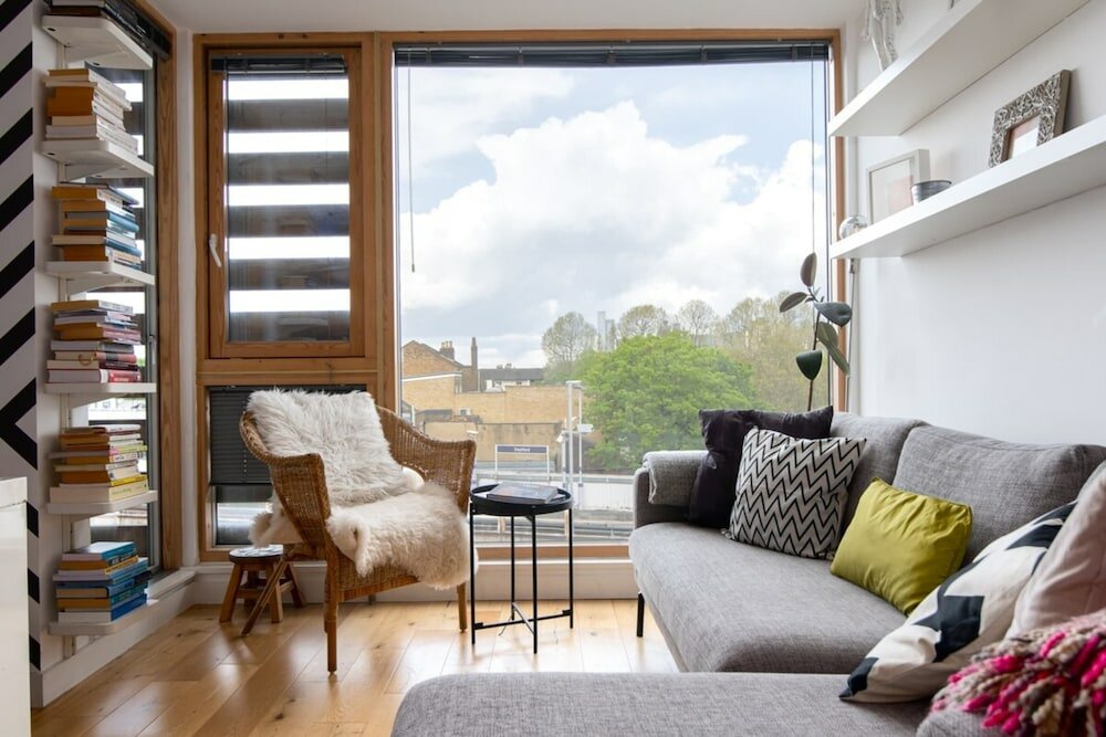 Фото Inviting 2bd Flat - 1 Min From Deptford Station!