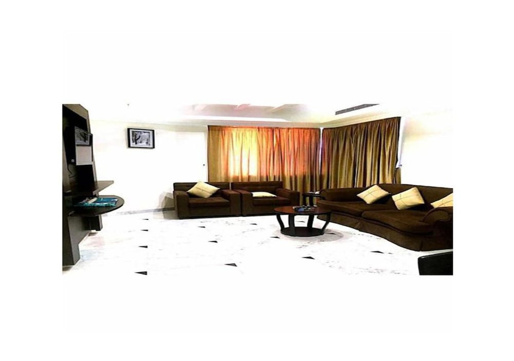 Фото Raneem Furnished suites