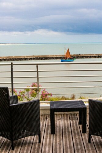 Гостиница Sea View в Ле-Сабле-д'Олоне