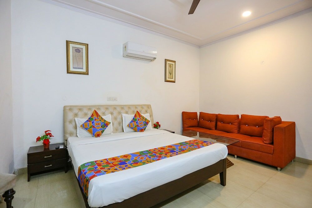 Фото Fabhotel Grand Palace