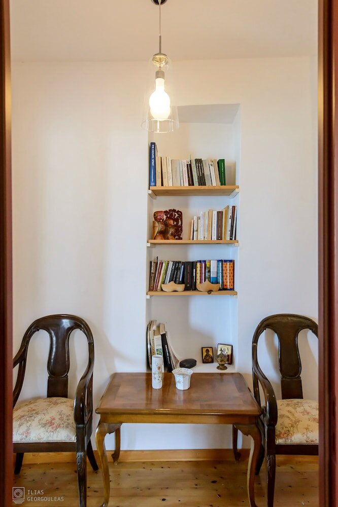 Фото Waveside Sanctuary - Luxurious Seastone Villa