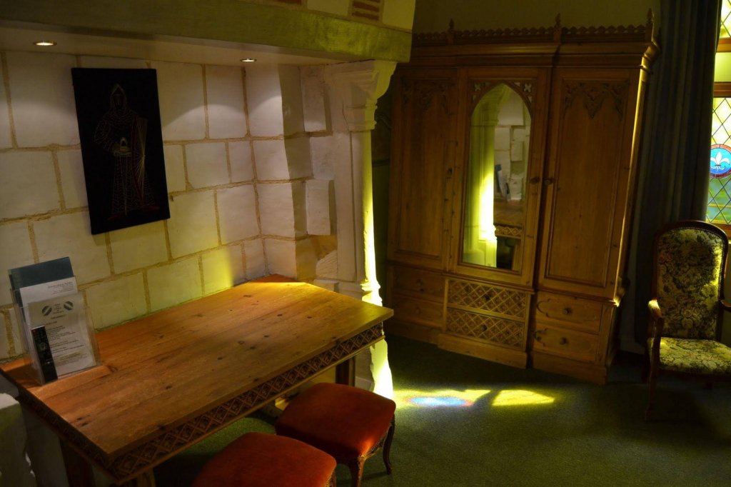 Фото Brit Hôtel Les Comtes de Champagne Centre Historique