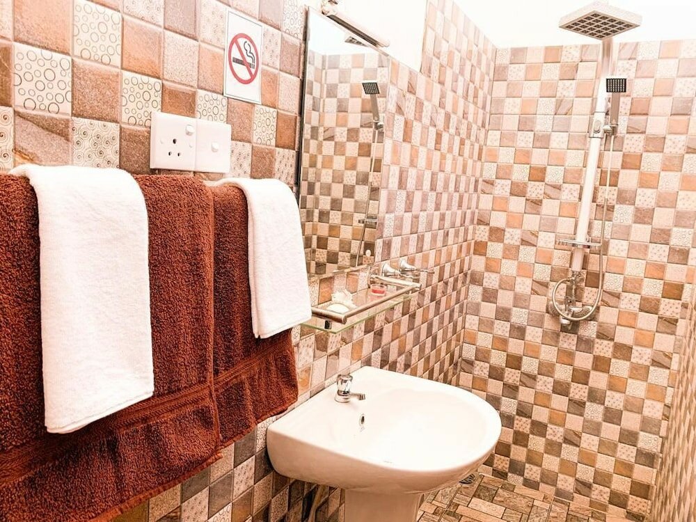 Фото New York Guest House