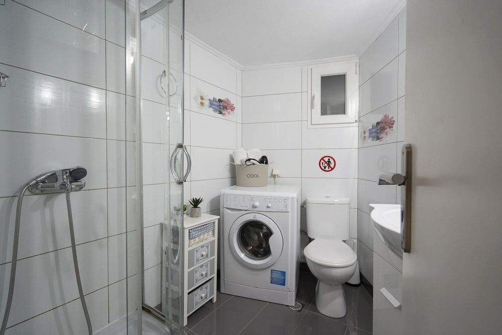 Фото Lamda Vintage Apartment