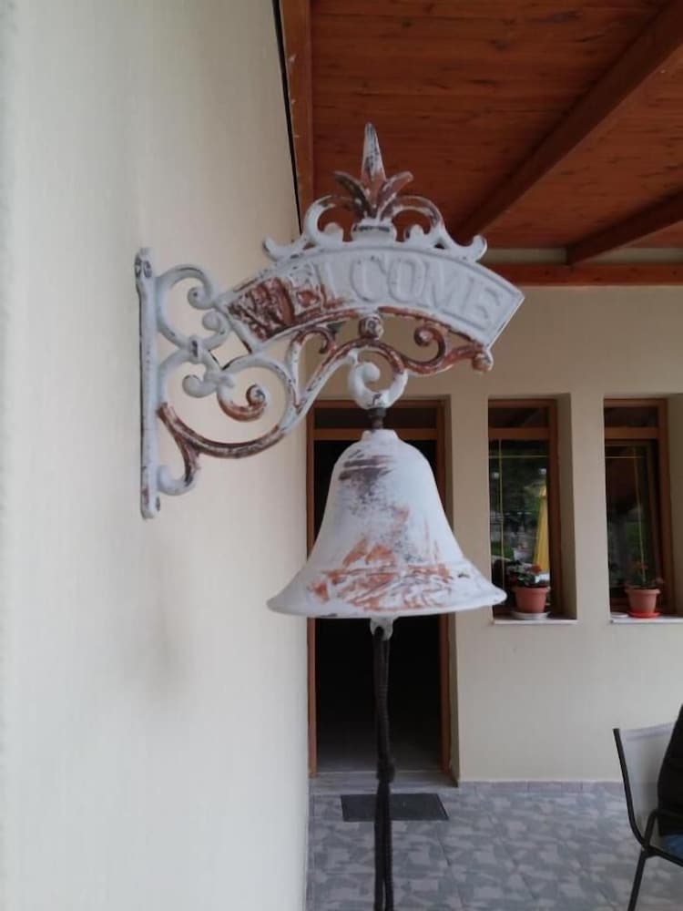 Фото Argiroupolis Maria Rooms