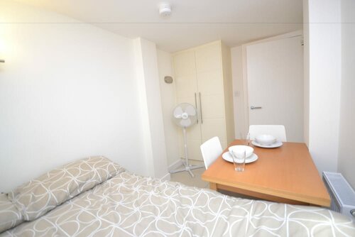 Гостиница Ss Property Hub - Studio near Hyde Park Paddington в Лондоне