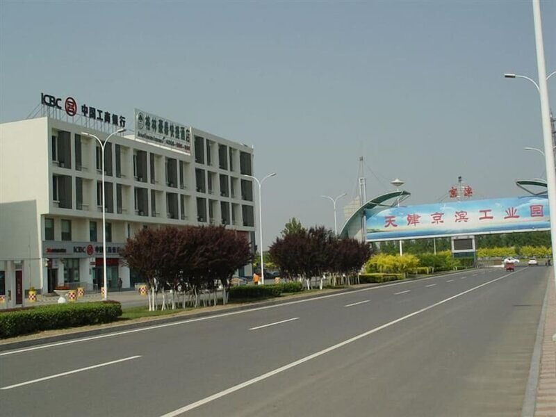 Гостиница GreenTree Inn Tianjin Wuqing Jingbin Industrial Park Chengwang Road Express Hotel