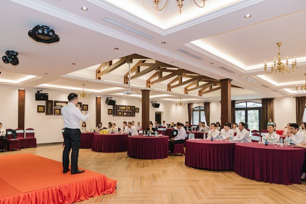 Фото Paradise Soc Son Resort