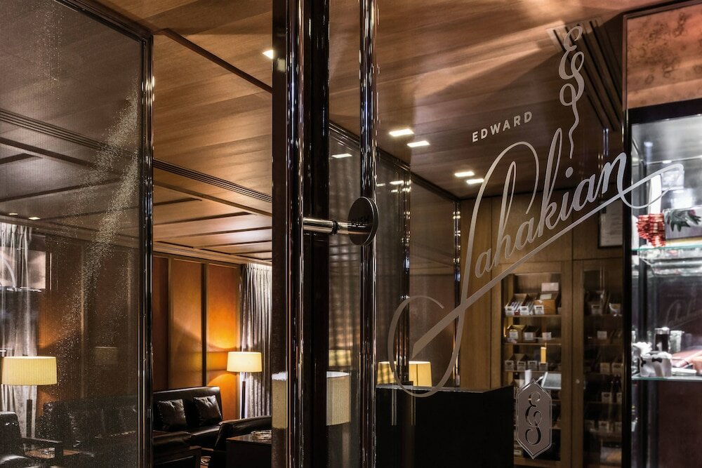 Фото Bulgari Hotel London