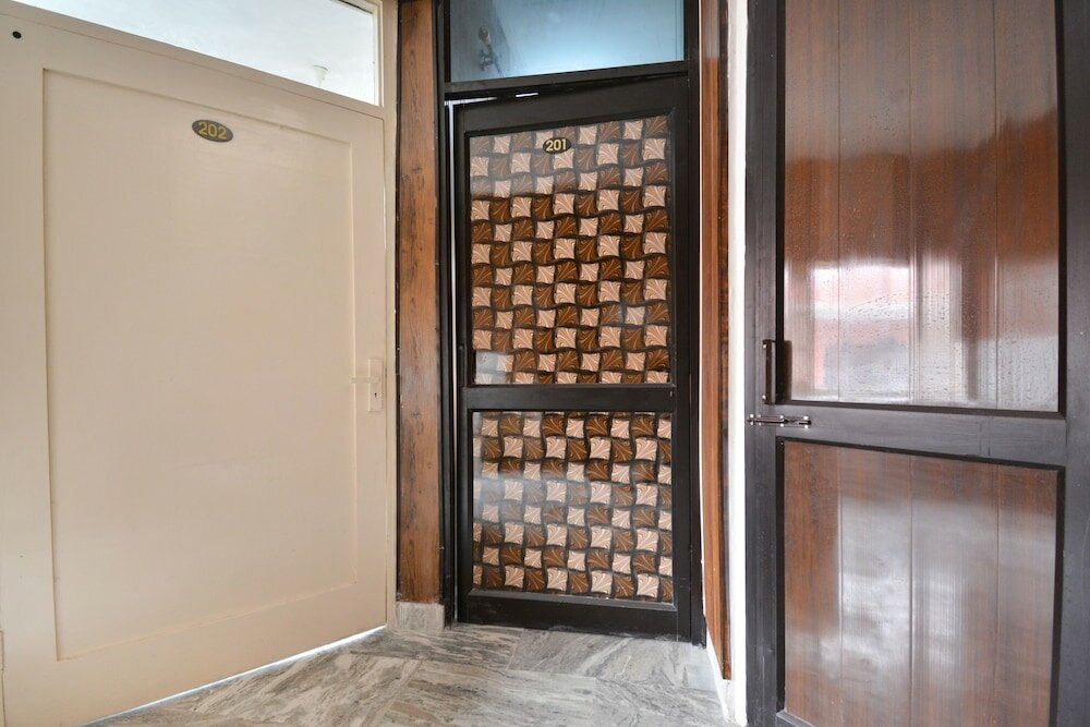 Фото Oyo 42893 Siali Residency