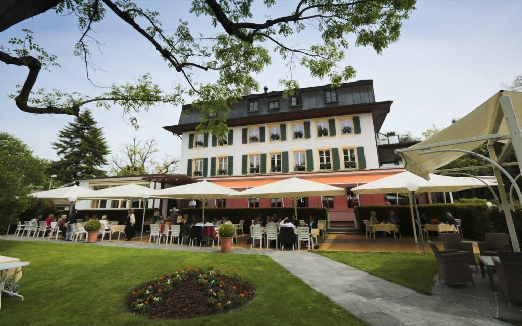 Фото Hotel La Prairie