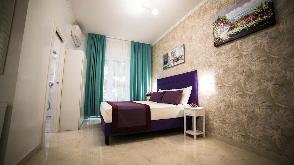 Фото St. Peter Area Luxury Suites