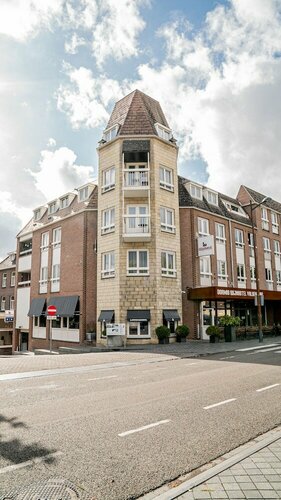 Внешний вид отеля Dormio Wijnhotel Valkenburg в Валькенбурге, фото 1