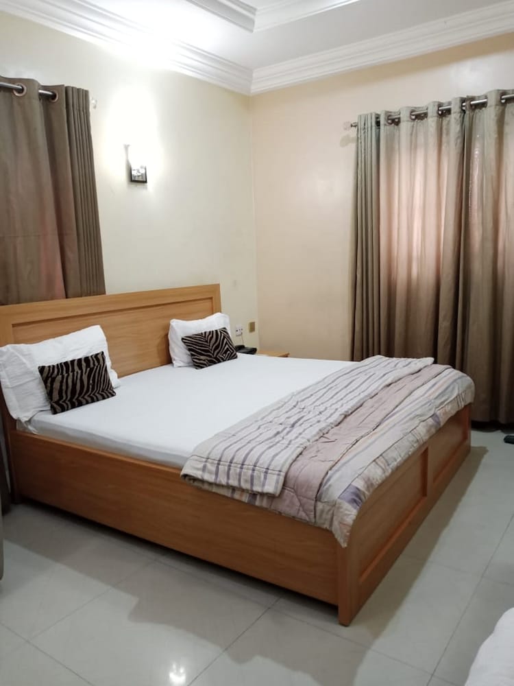 Фото Gyeuti Citi Hotel and Suites