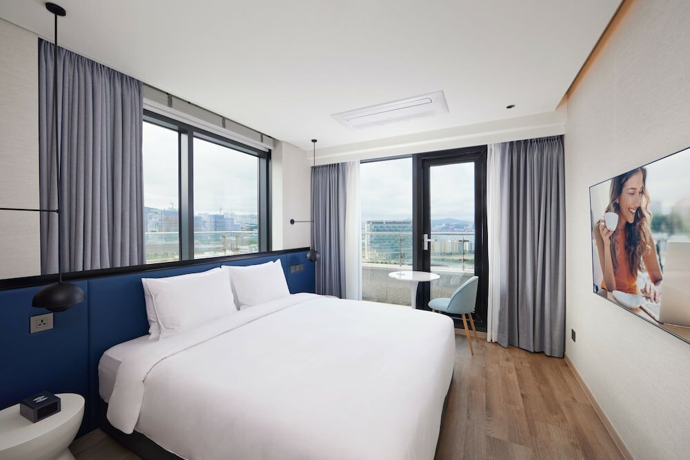 Фото Citadines Connect Hari Busan