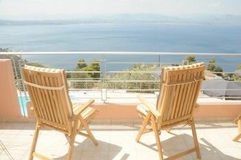 Апартаменты Aegean View Villa