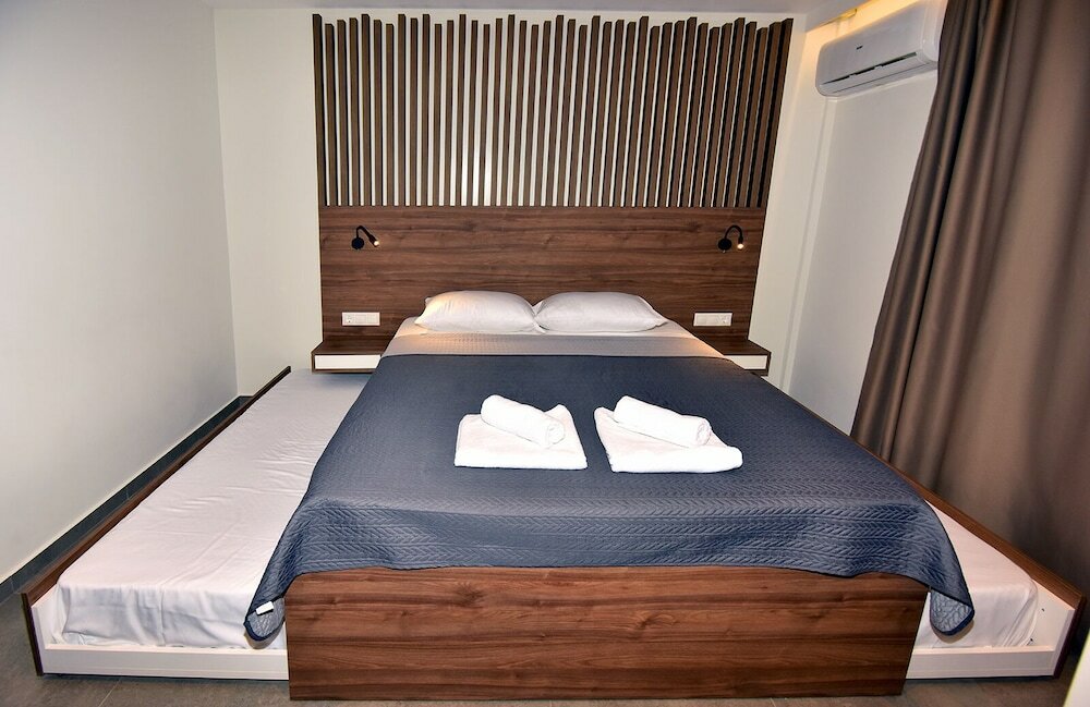 Фото Eutopia Hotel