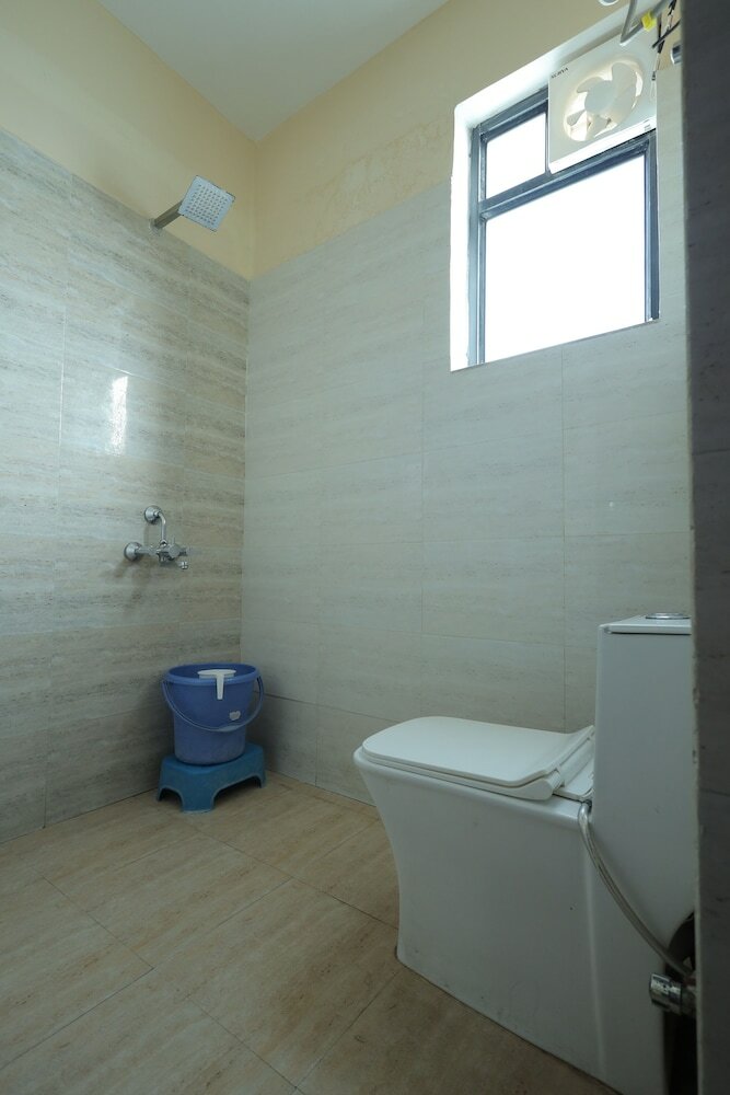 Фото Tulsi Garden - Near Prem Mandir Vrindavan