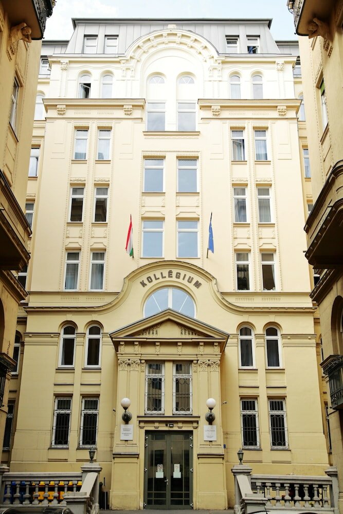 Фото Pop Up Hostels - Downtown