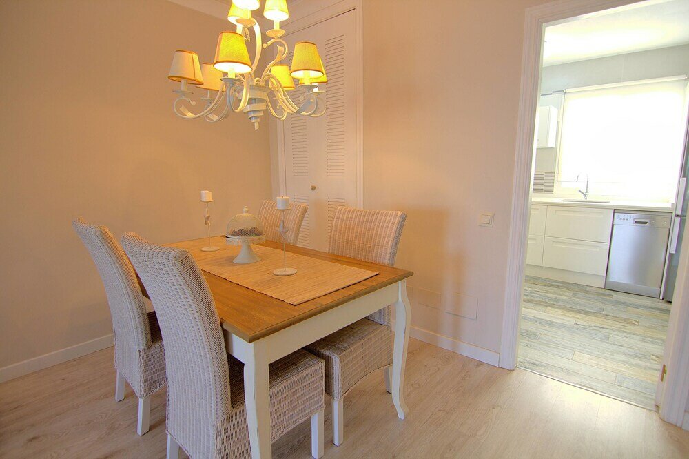 Фото Oasis de Riviera Apartment