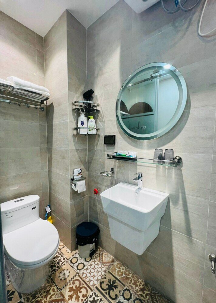 Фото Lanha Hotel-Homestay