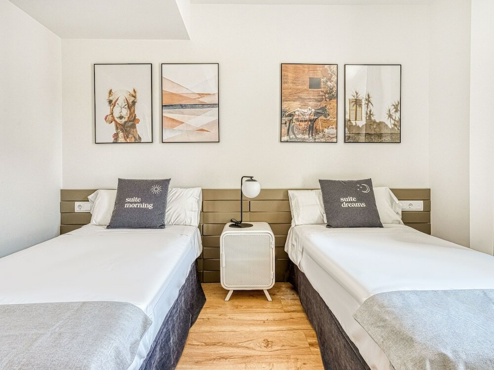 Фото Limehome Haro Calle de la Vega