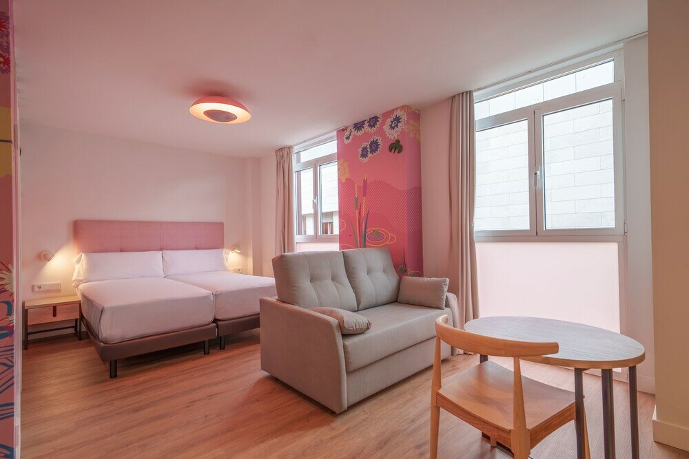 Фото Apartamentos Valladolid Centro