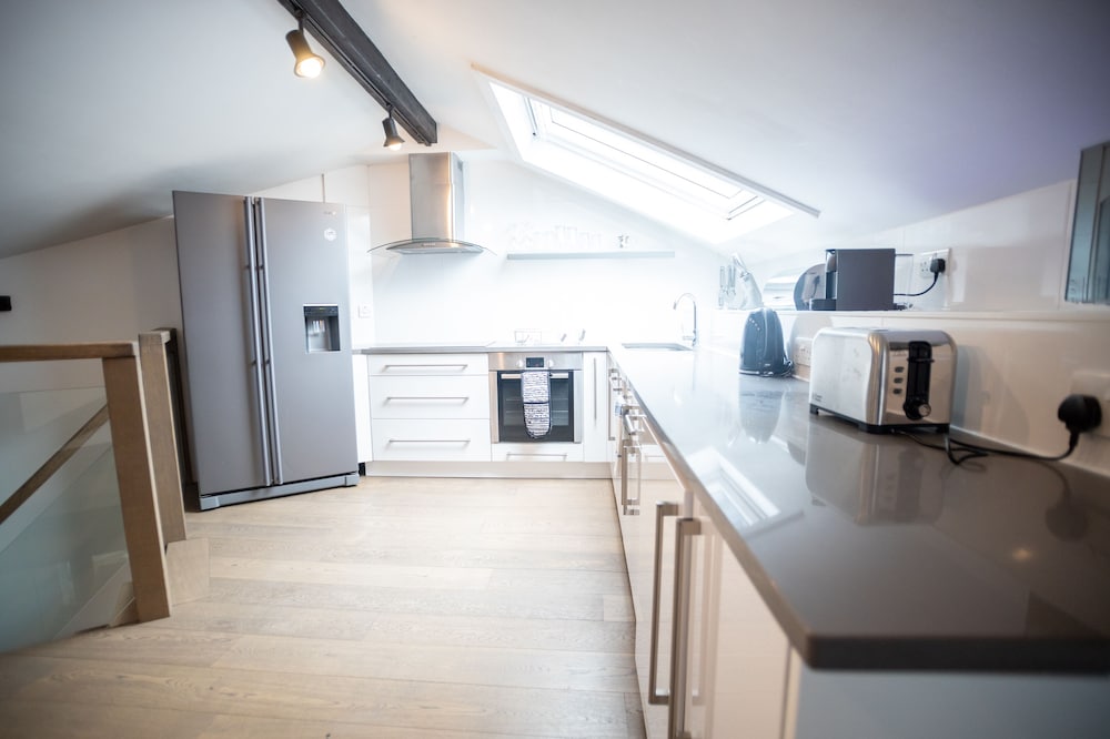 Фото Shoreditch Apartments by Sojo Stay