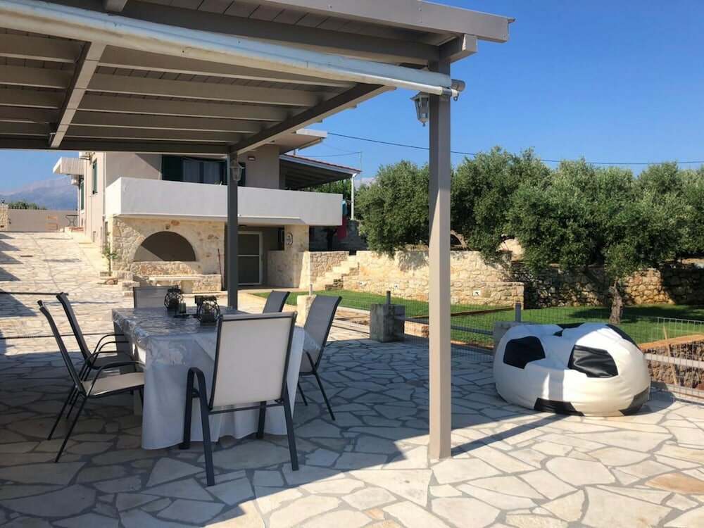 Фото Papaduke House Kalives-Chania - Panoramic Sea View