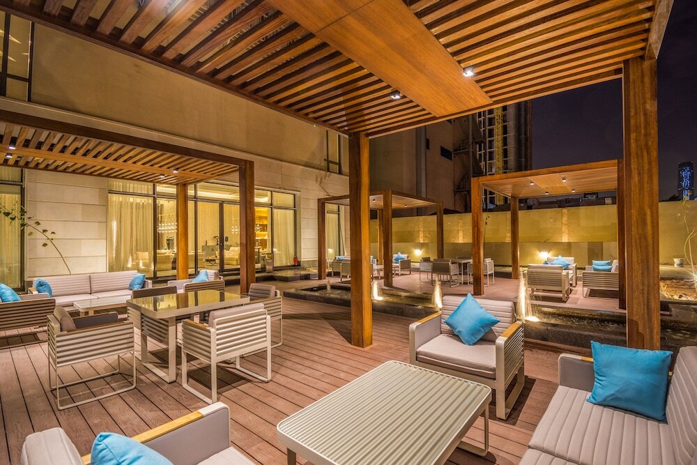 Фото Grand Plaza Hotel