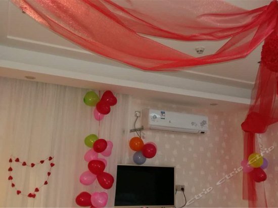 Фото Helong Hotel