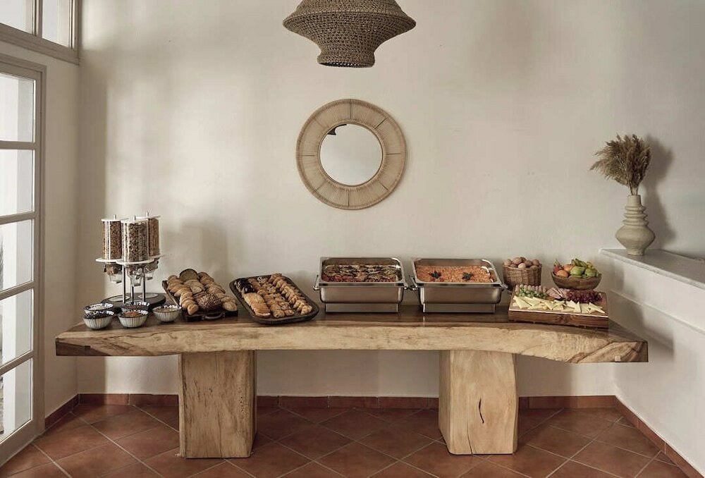 Фото Utopia Hotel