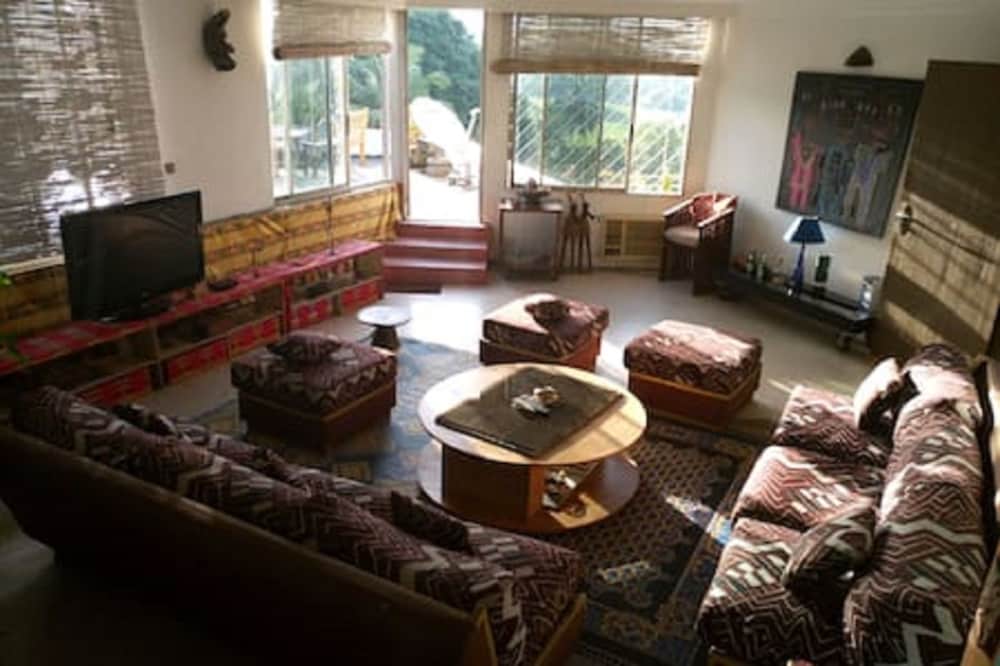 Фото Maison Sopi