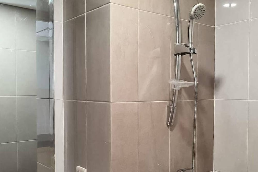 Фото RedDoorz Apartment @ Padina Soho and Residence