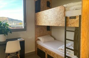 Хостел Auberge de jeunesse Hi Clermont-Ferrand