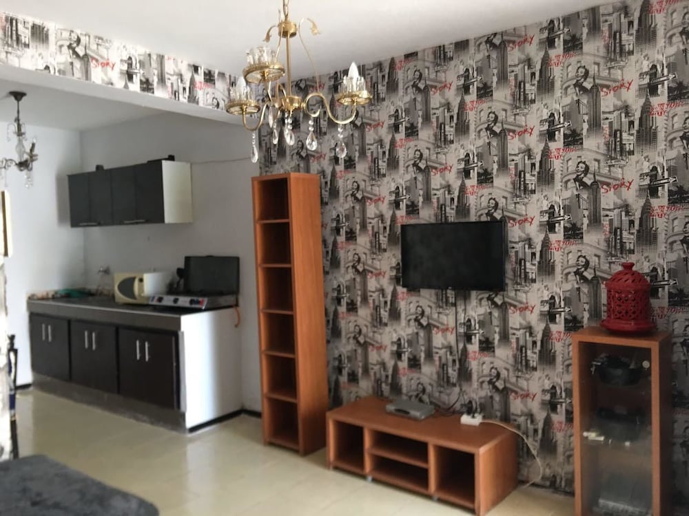 Фото Too Many Suites