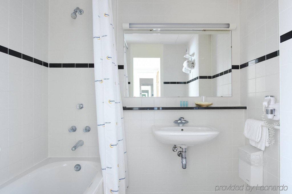 Фото Bastion Hotel Amsterdam Noord