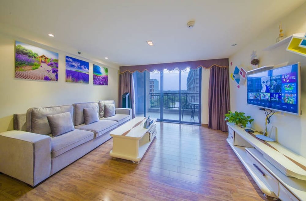 Фото BaiHe International Apartment Hotel